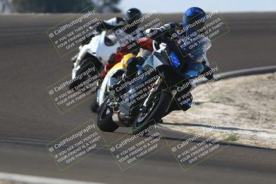 media/Nov-02-2025-Lets Ride (Sun) [[f7a3caa734]]/B Group/1220pm (Turn 2 Outside)/